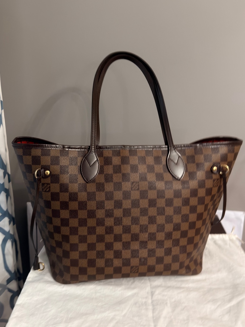 Authentic Louis Vuitton Neverfull MM